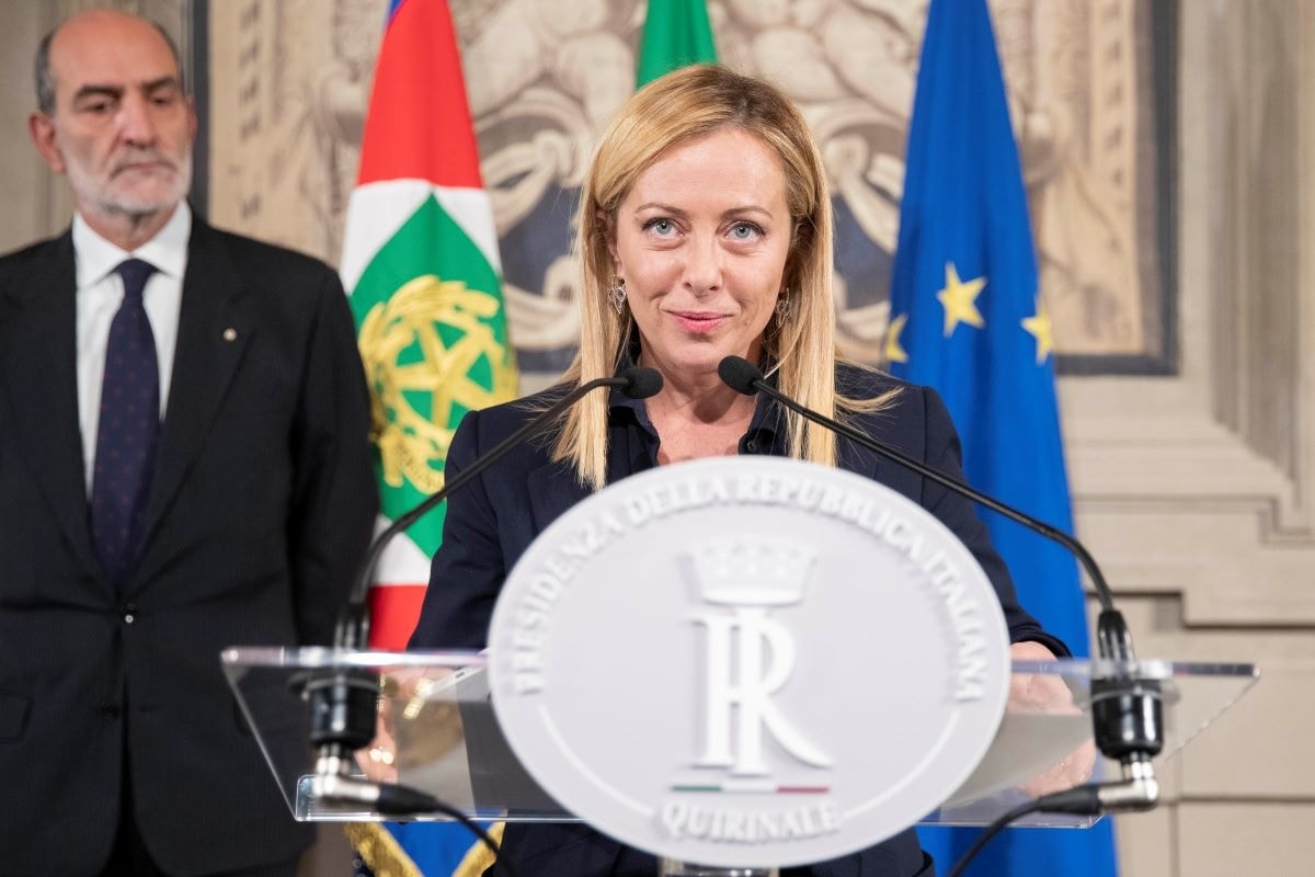 La tassa Trump mira alla Cina ma Meloni protegga il Made in Italy