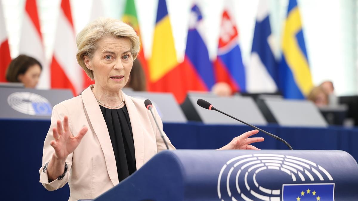 L’Ue guarda alla Cina per tamponare i danni dei dazi americani. Von der Leyen: pronti a riequilibrare le relazioni commerciali
