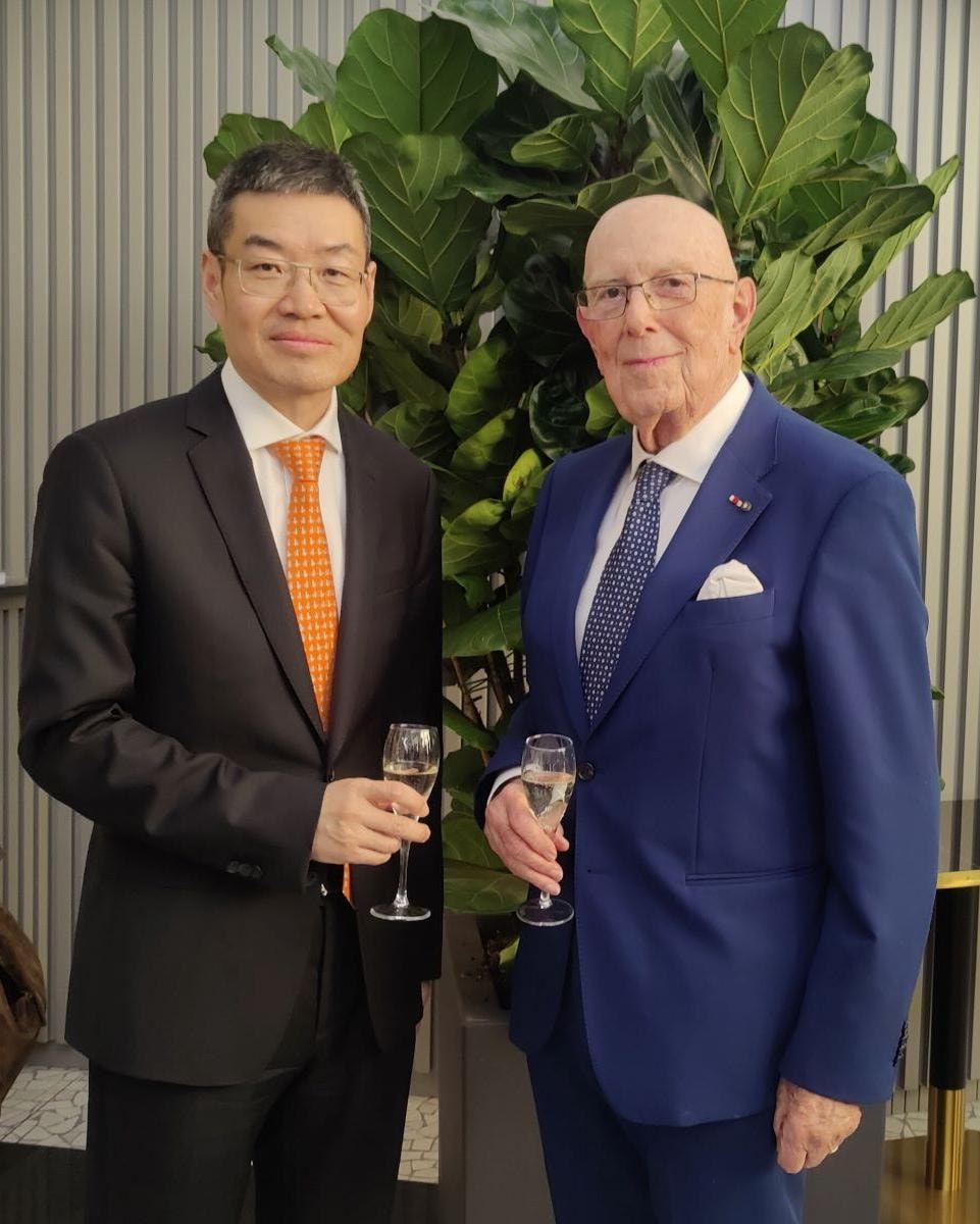 Da sinistra, Xuan Cheng e Mario Boselli (courtesy Iccf)