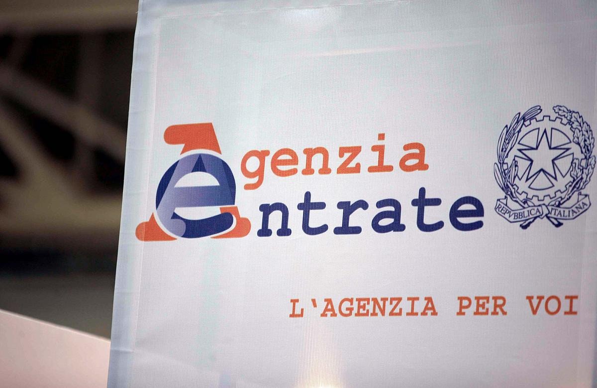 AGENZIA DELLE ENTRATE
 FISCO
 REDDITI AGENZIA ENTRATE FISCO REDDITI