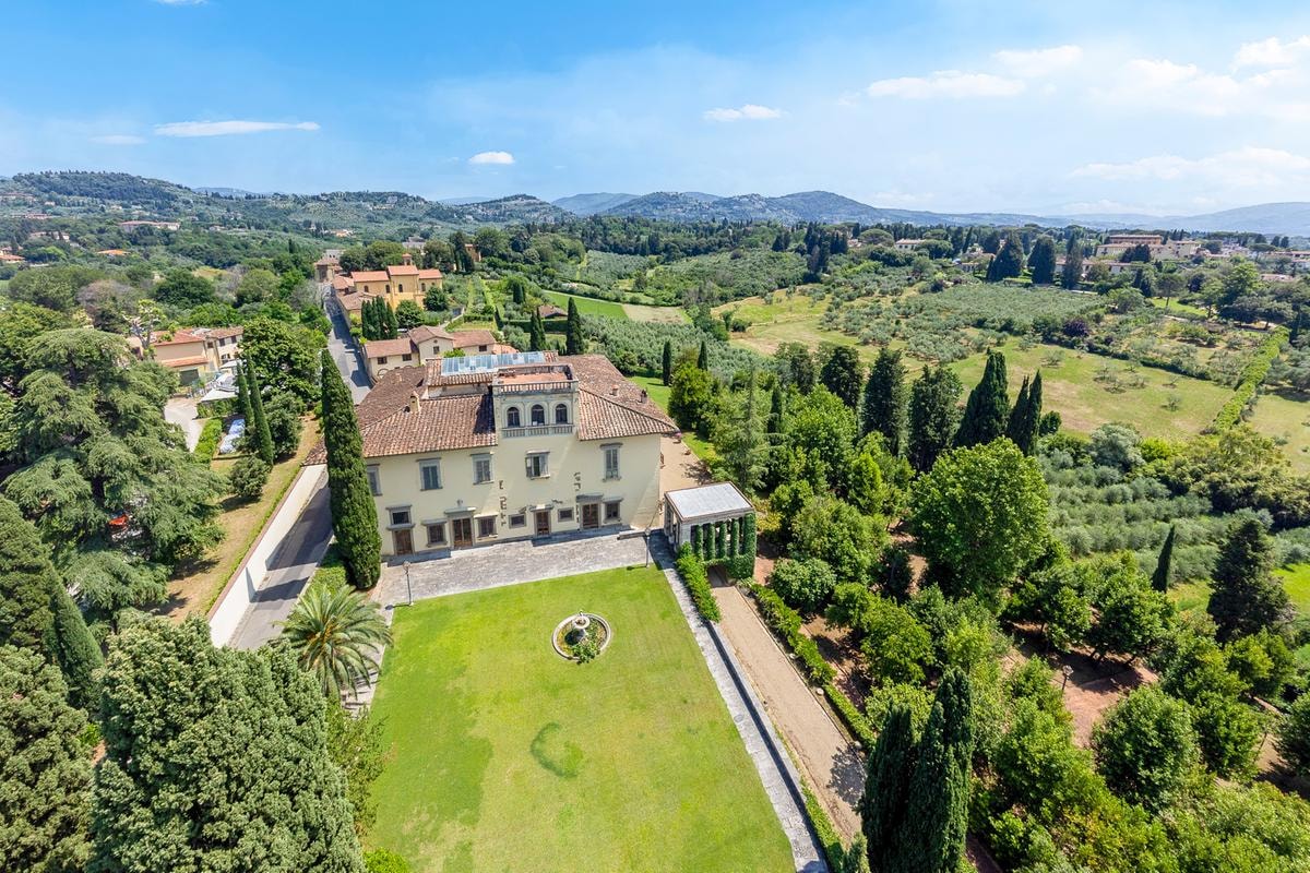 In Toscana, Villa Braggiotti è in vendita a 12 milioni