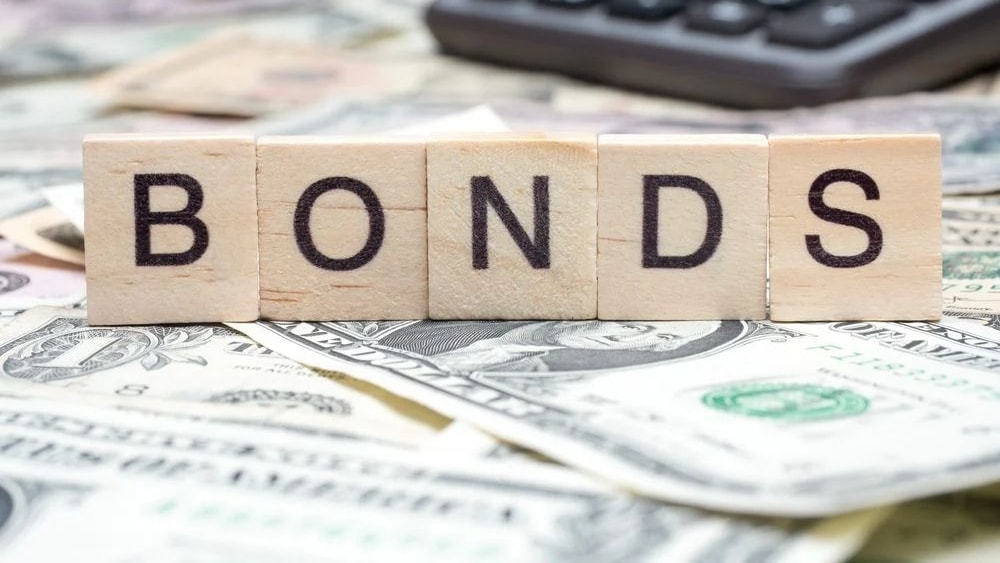 Bond, come investire con il mini-dollaro: 20 obbligazioni che rendono fino all’8%, taglio minimo 1.000