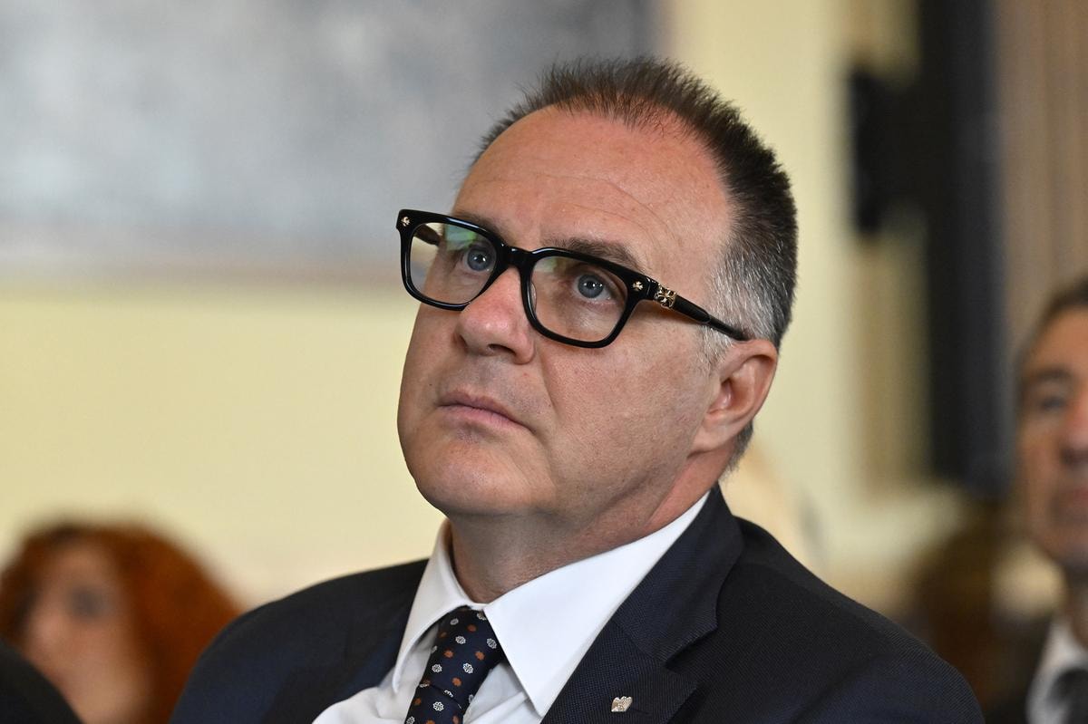 Effetto dazi, l’allarme di Confindustria: l’incertezza peggiora il quadro economico. Rischio crisi strutturale