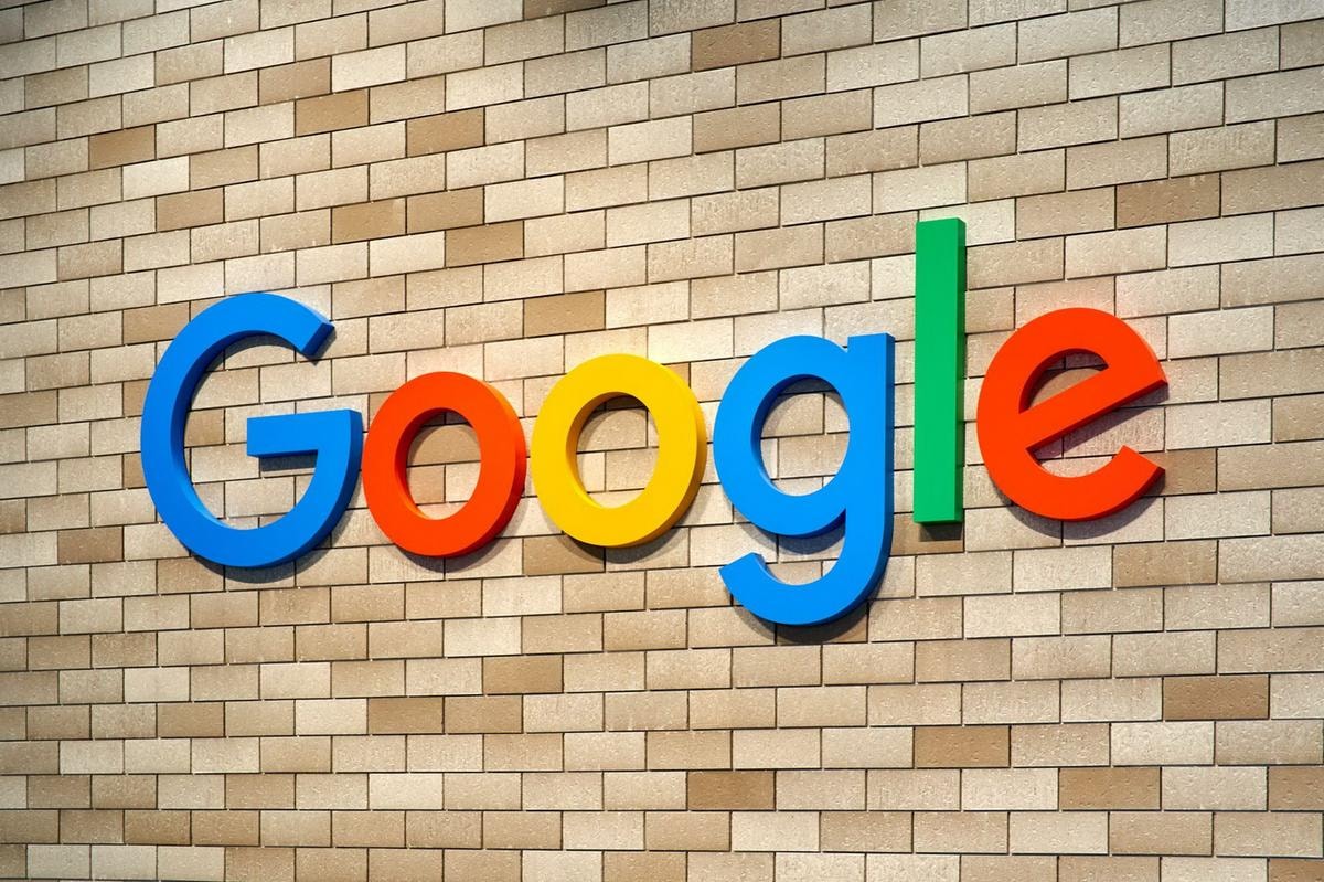 GOOGLE INSEGNA LOGO AZIENDA