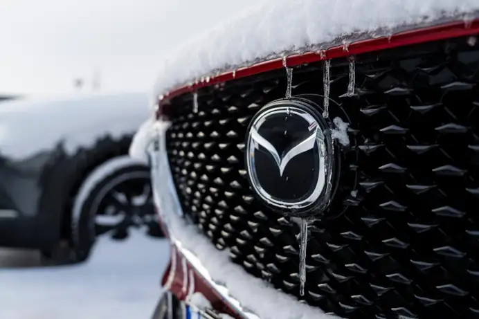 Design Kodo e spirito Takumi: Mazda CX-30 si racconta tra nevi nordiche e innovazione