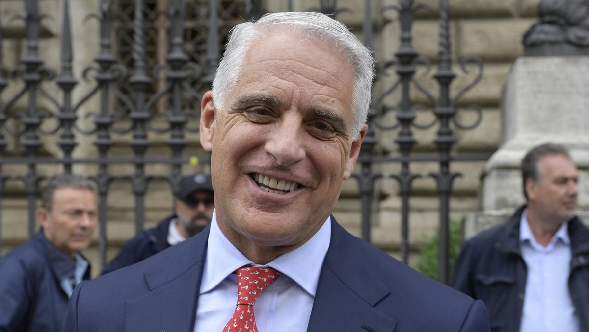 Generali, ecco perché Orcel ha appoggiato Caltagirone-Delfin contro Mediobanca. Ma il movente è solo industriale o anche politico?