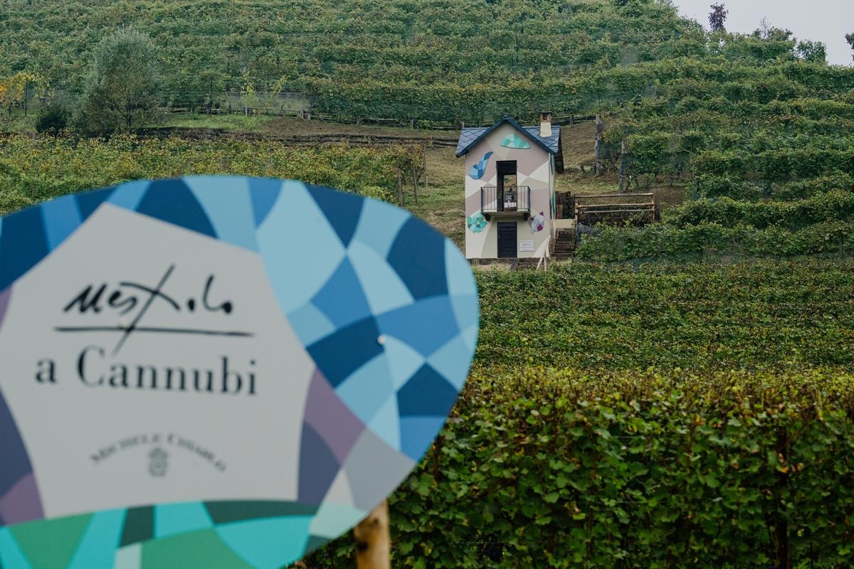 Ugo Nespolo firma il nuovo percorso artistico di Michele Chiarlo a Cannubi.