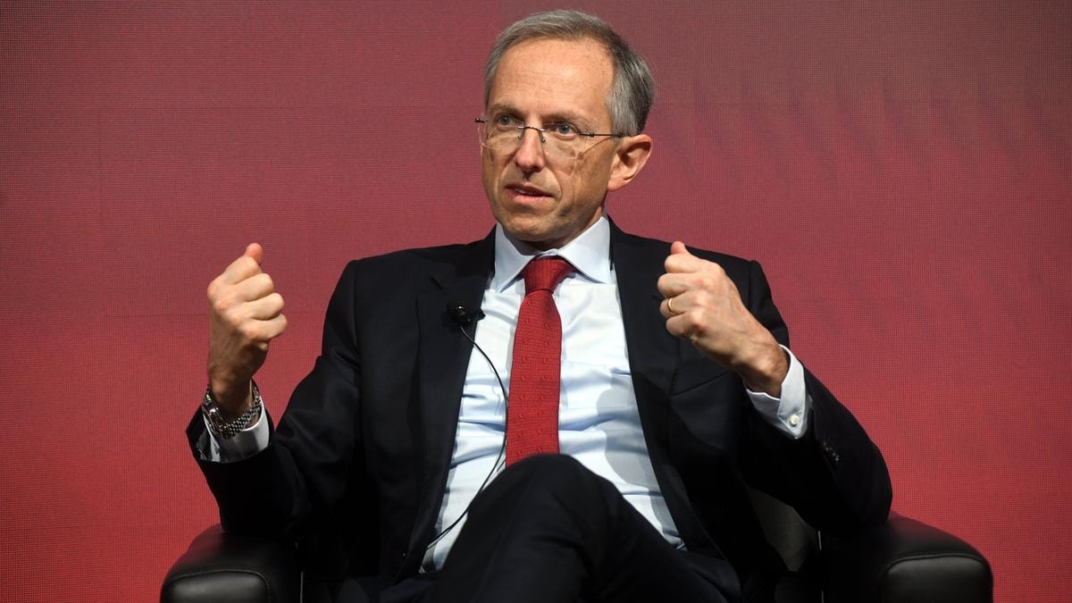 Ferrari batte le attese nel primo trimestre: +17% l’utile netto. Stime 2025 confermate nonostante i dazi