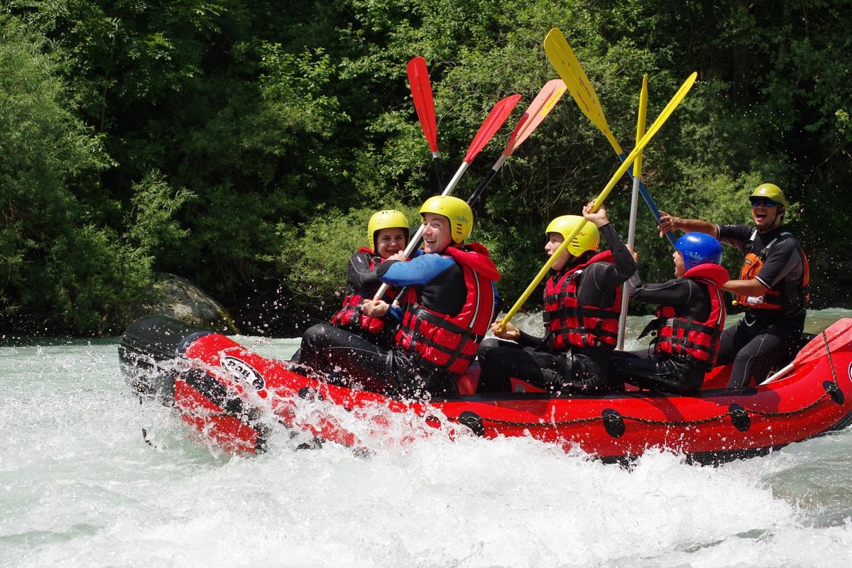 Emozioni in alta quota: gli sport più inusuali da provare in montagna