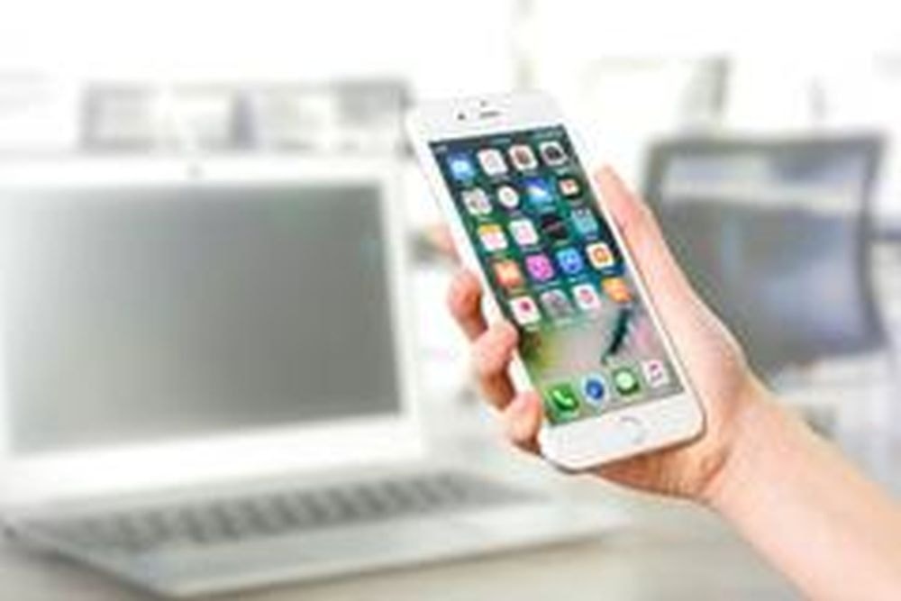 Apple valuta di aumentare i prezzi degli iPhone: la colpa è dei dazi?