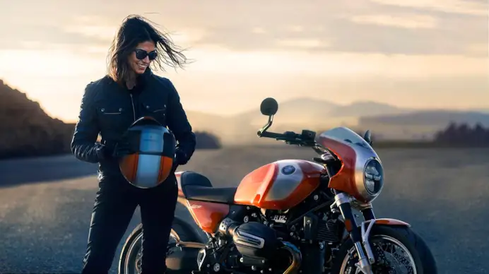 Due mondi, un’unica emozione: BMW R 12 S e Ducati XDiavel V4, affinità elettive su due ruote