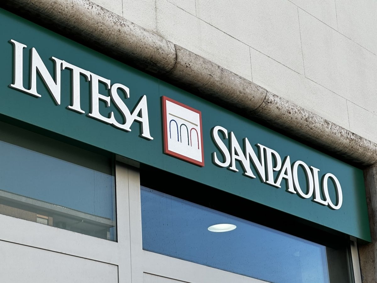 A ruba il bond perpetuo di Intesa Sanpaolo: ordini oltre 5 miliardi. Ecco quanto rende