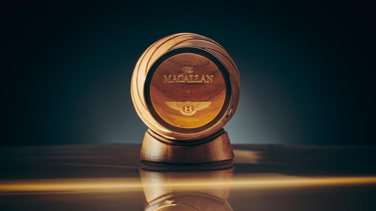 Il liquido di The Macallan Horizon è il risultato di un assemblaggio di 6 piccole botti.