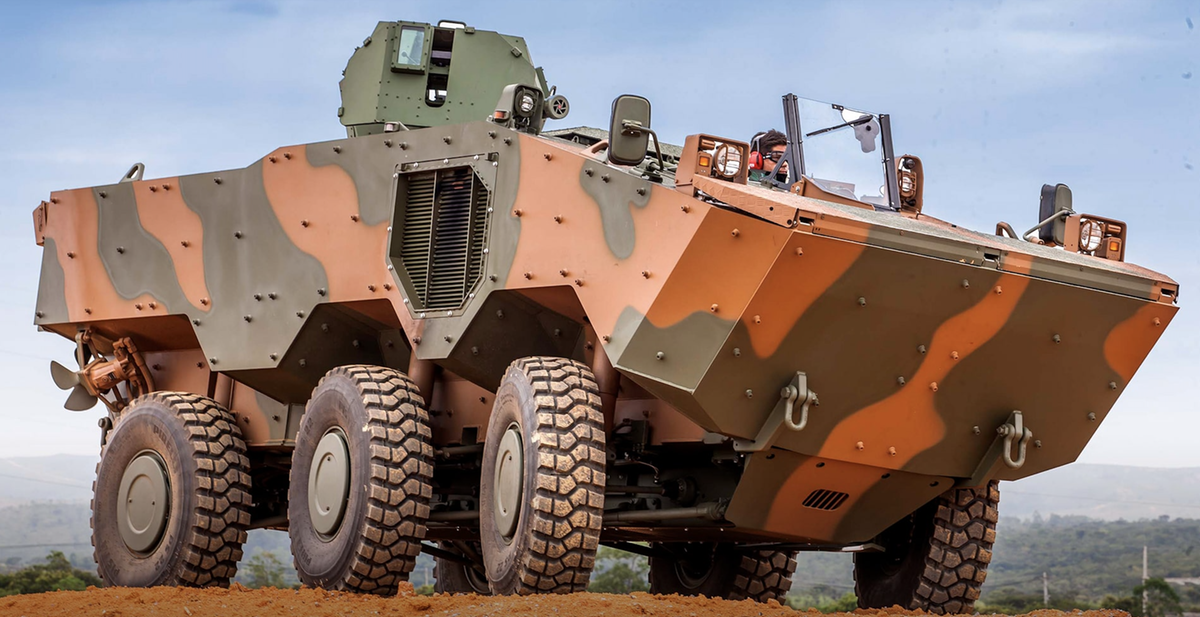 Iveco Defence, spunta un’altra offerta per la divisione di veicoli militari: ecco chi è in gara per acquistarla