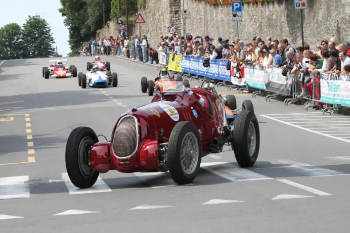 Giacomo Agostini e le leggende del motorsport al Bergamo Historic Gran Prix 2025