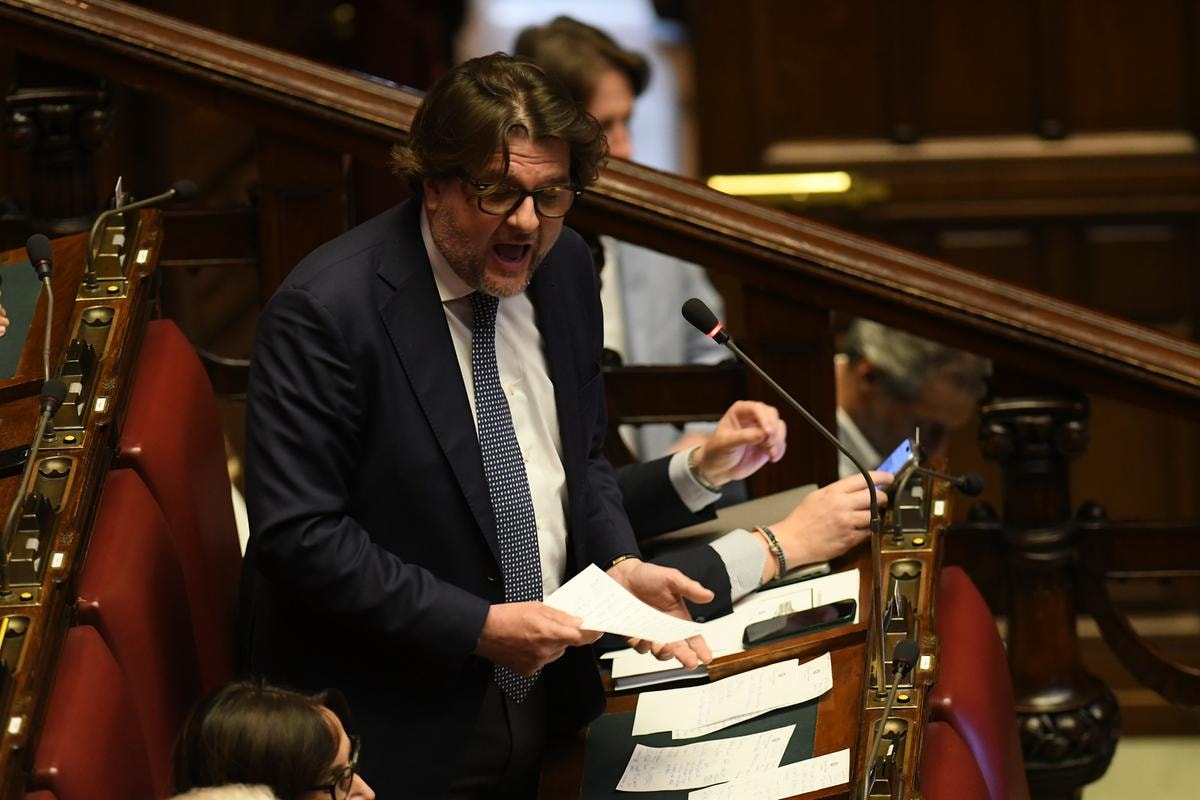 Unicredit-Banco Bpm, Marco Osnato (Fdi): Orcel accusa il governo di aver sbagliato tutto, impossibile parlarsi 
