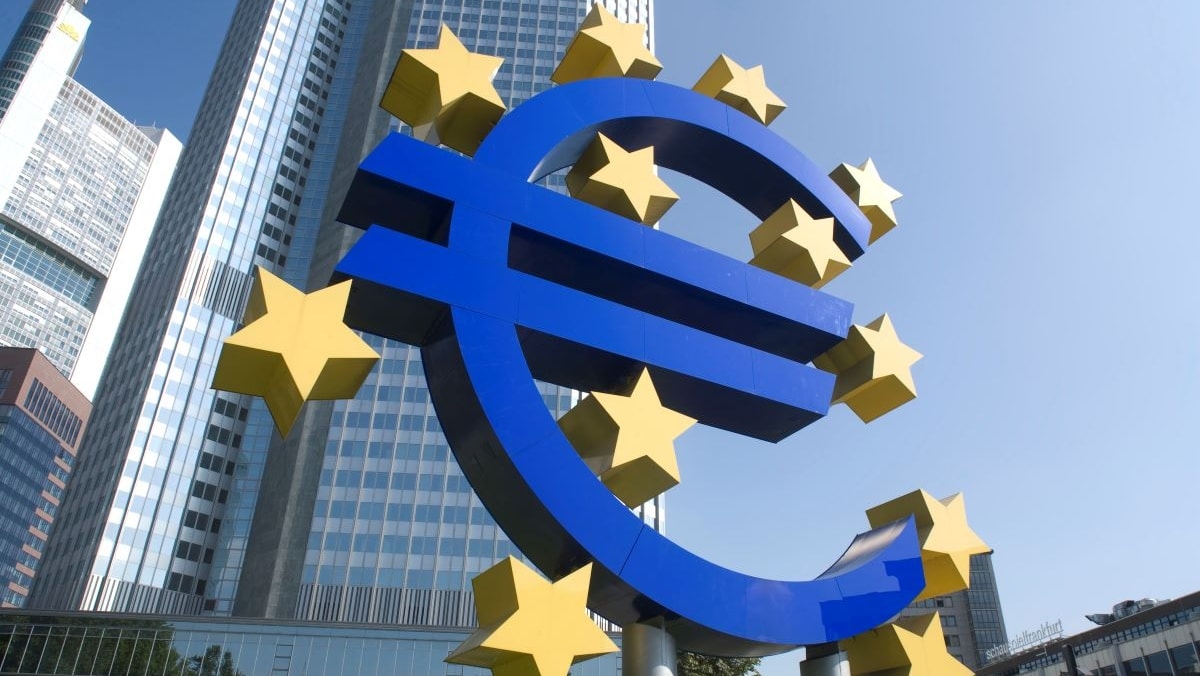 Criptoattività e finanza tradizionale, crescono le interconnessioni pericolose per la stabilità finanziaria secondo la Bce