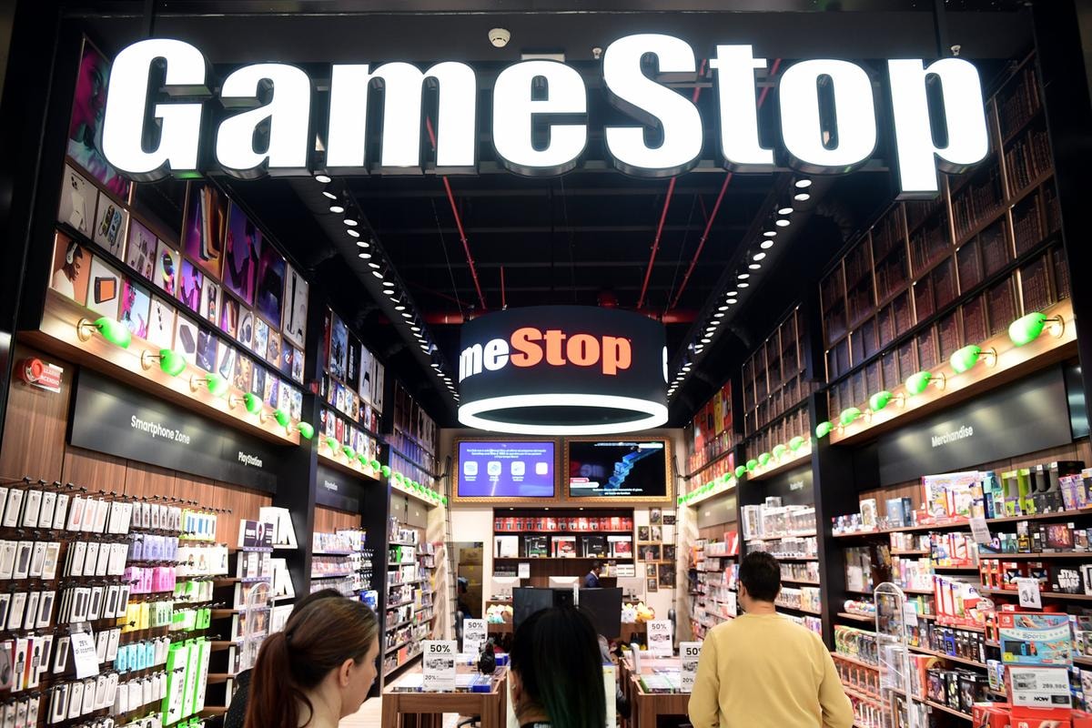 GameStop acquista 4.710 bitcoin per mezzo miliardo di dollari e accende il rally a Wall Street 
