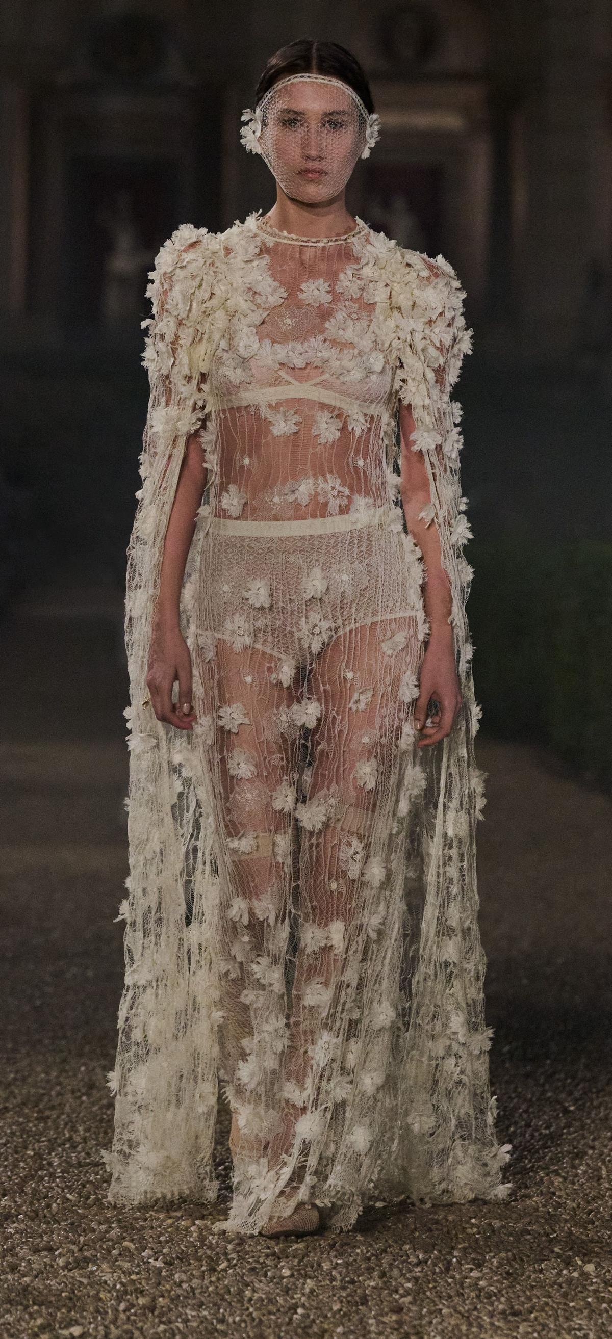 Una proposta Dior cruise 2026 (@ Fondazione Torlonia)