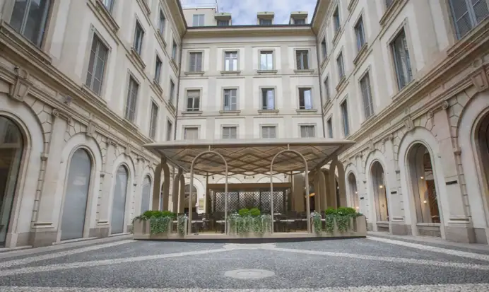Cova, il salotto buono di Milano, vola a Taiwan