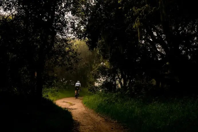 Gravel, la filosofia del viaggio lento. I 7 percorsi più belli in Italia da mettere in bucket list