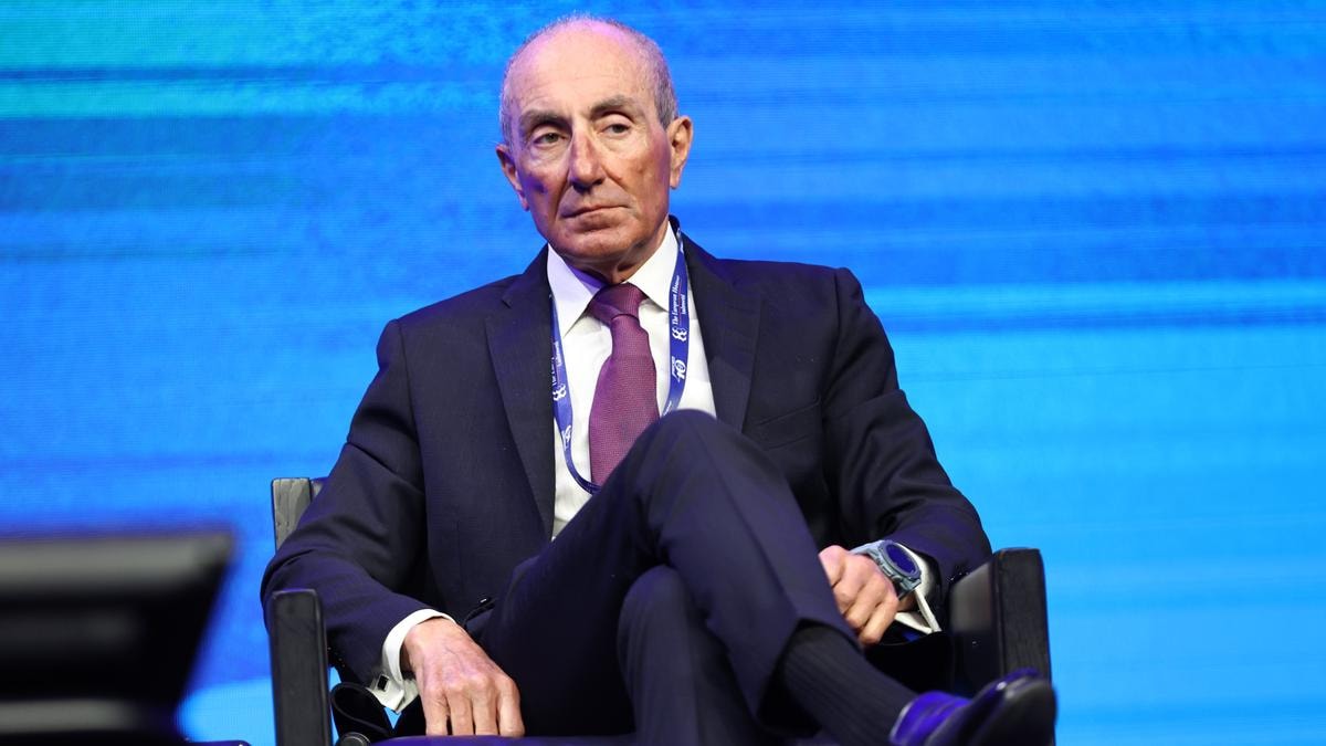 Fineco, a maggio raccolta di 1,3 miliardi trainata dal retail. Per Banca Mediolanum 70% degli afflussi sul gestito