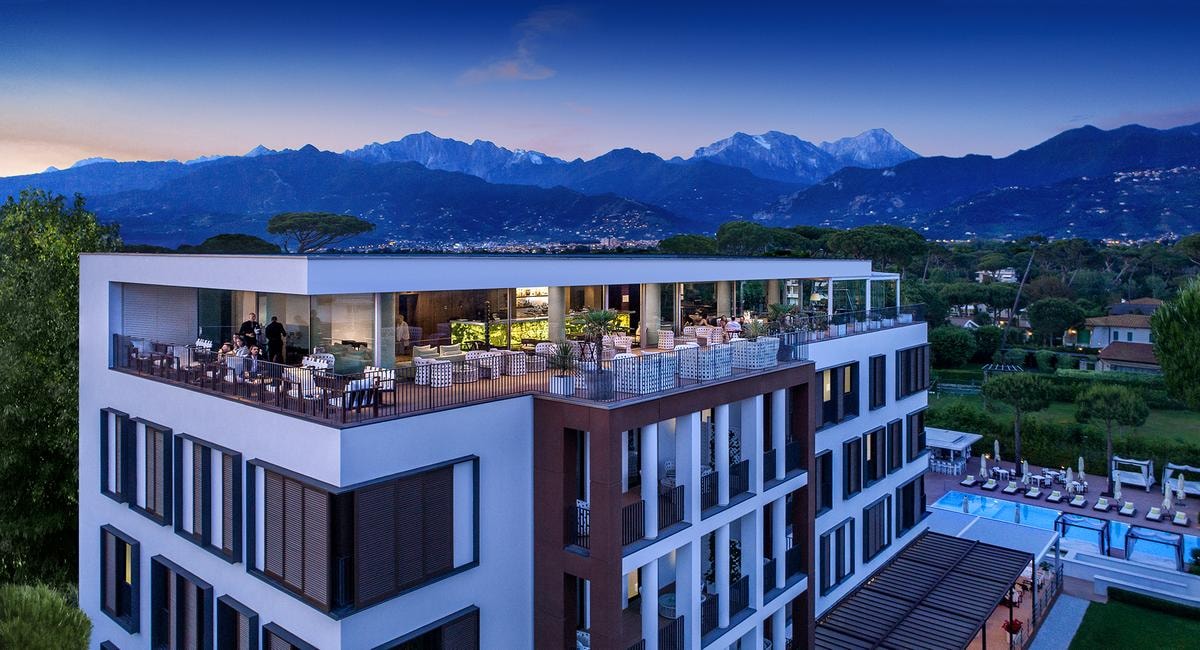 Sky Kong, il place to be di Forte dei Marmi