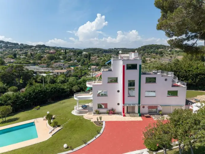 La Carrière, la villa dal sapore marinaro di Charles Trenet, è in vendita