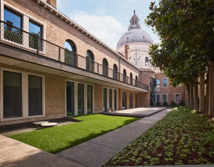 Casa Sanlorenzo, il nuovo polo culturale di Venezia che va oltre la nautica