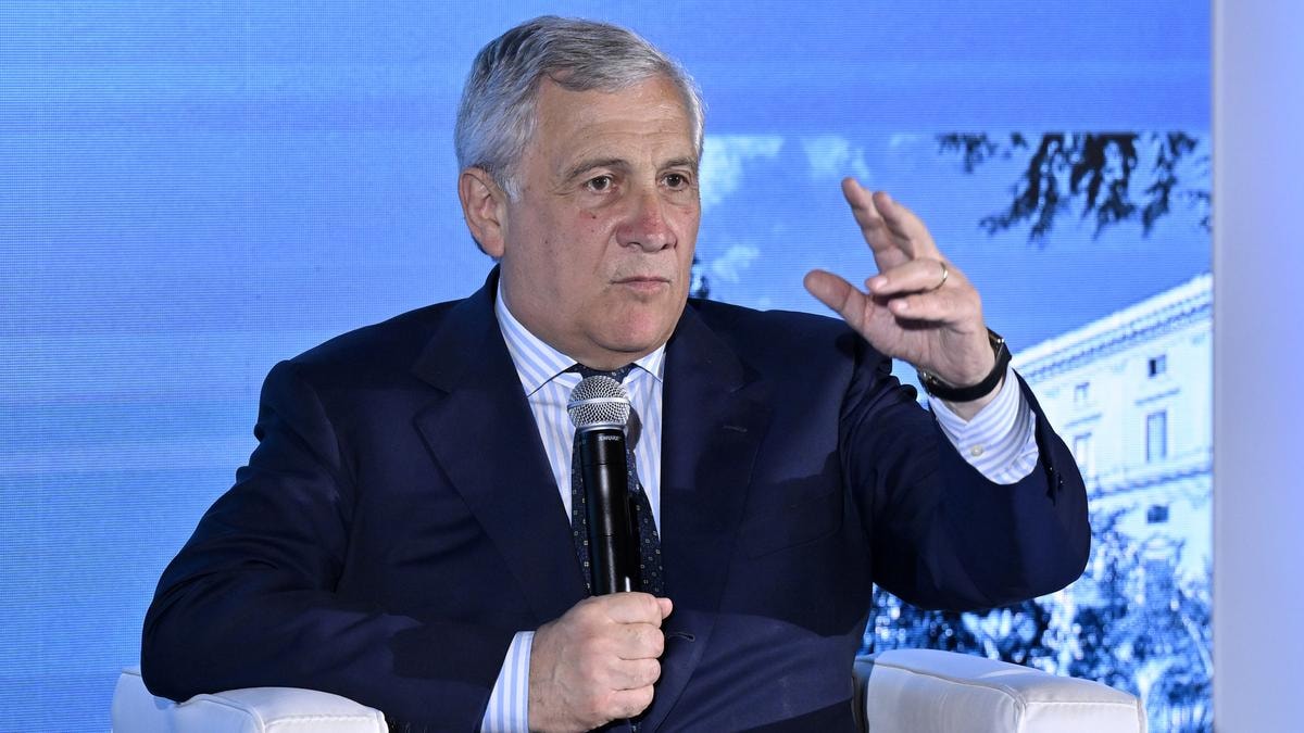 Antonio Tajani, ministro degli Affari Esteri
