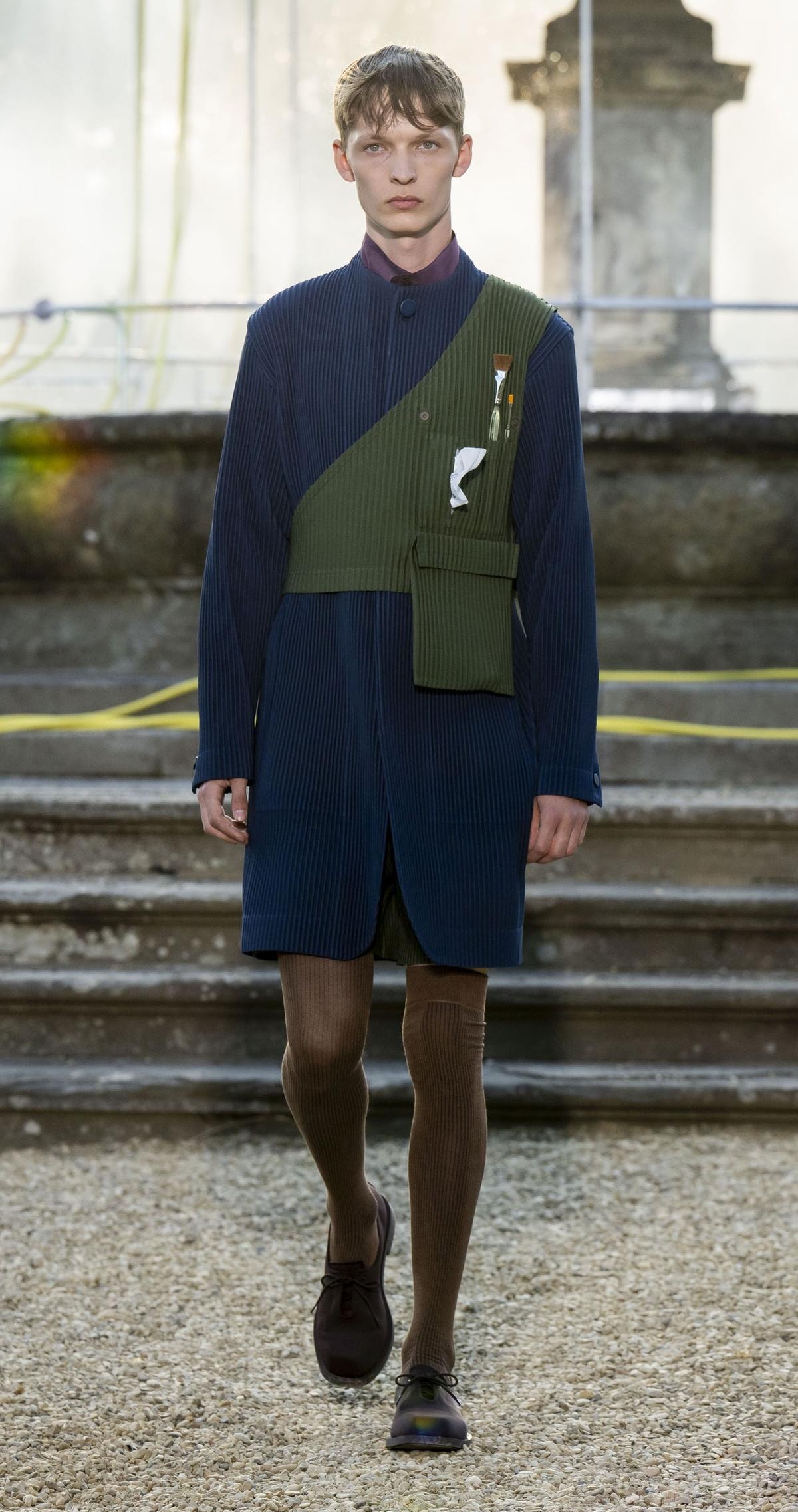 Una proposta Homme plisse Issey Miyake spring-summer 2026 (courtesy Issey Miyake)