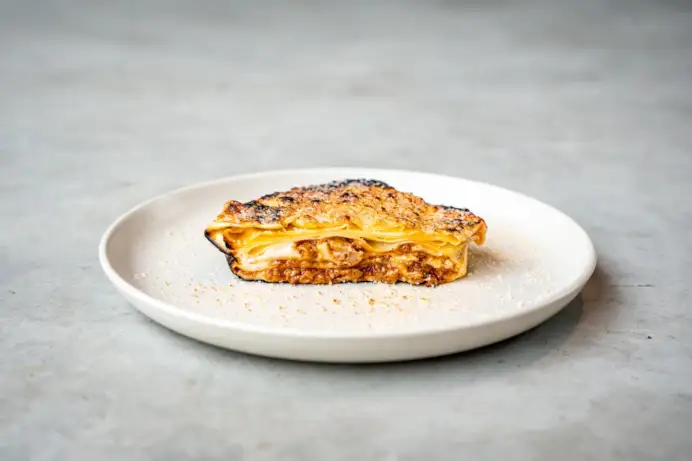 La lasagna alla brace di Enrico Croatti si trova al Lubna solo la domenica.