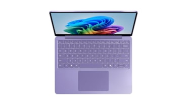 Surface Laptop, portabilità e autonomia con display da 13 polliciSurface Laptop, portabilità e autonomia con display da 13 polliciSurface Laptop, portabilità e autonomia con display da 13 pollici