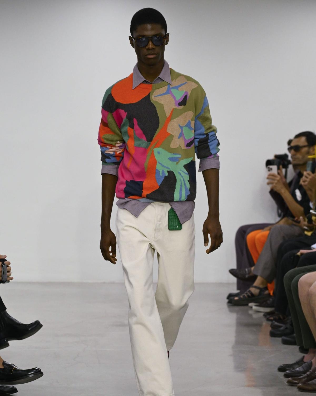 Un look Paul Smith s-s 2026 (ph Francesc Ten/MFF)
