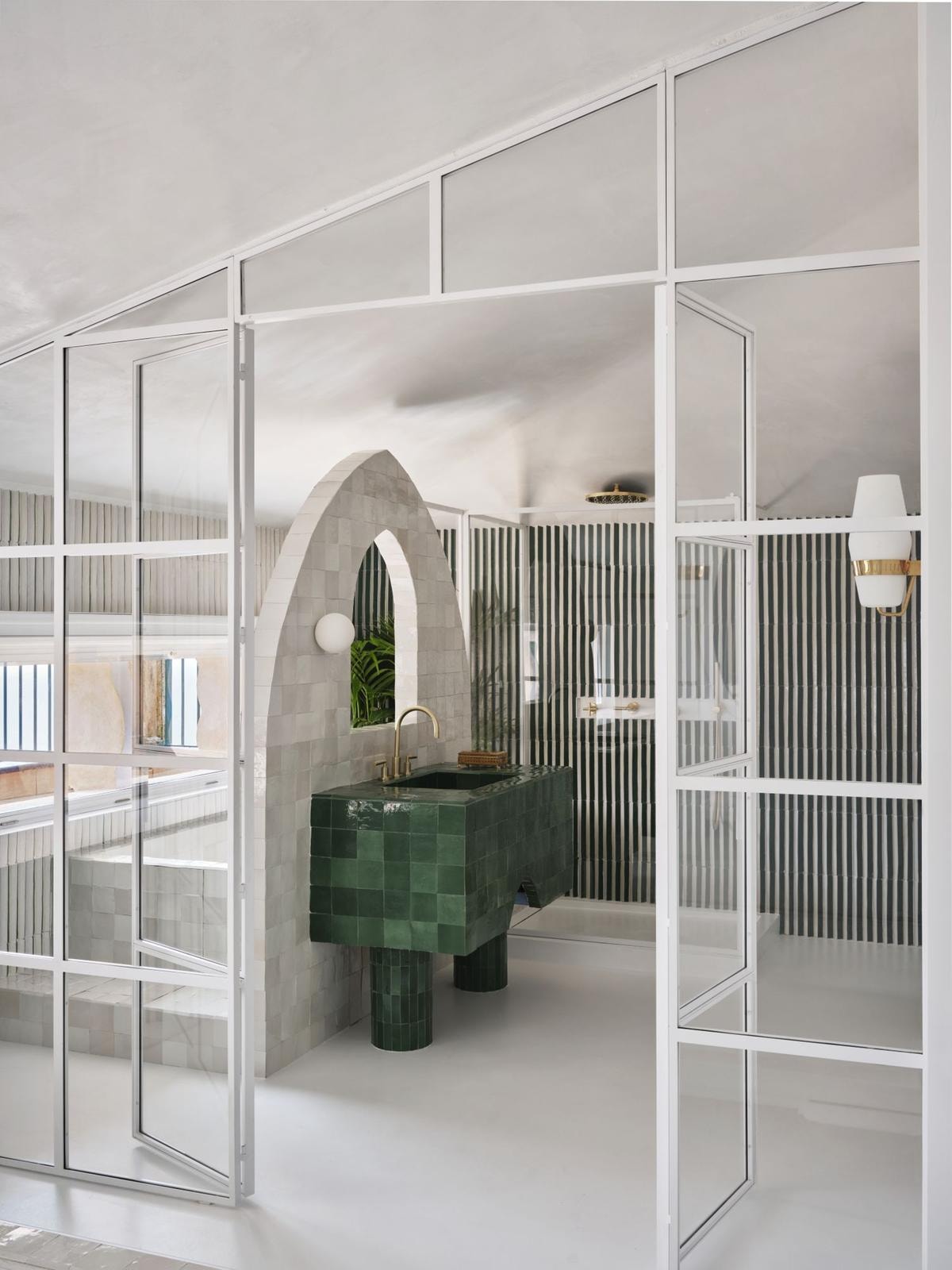 Arte, design e moda vanno in vacanza a Palazzo Avino