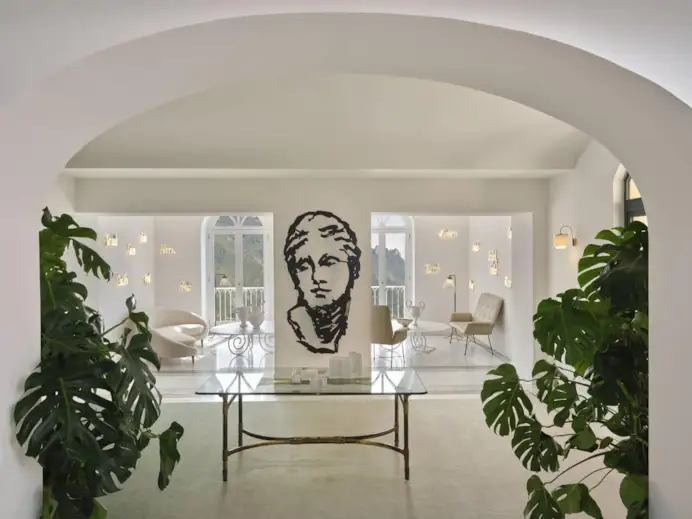 Arte, design e moda vanno in vacanza a Palazzo Avino