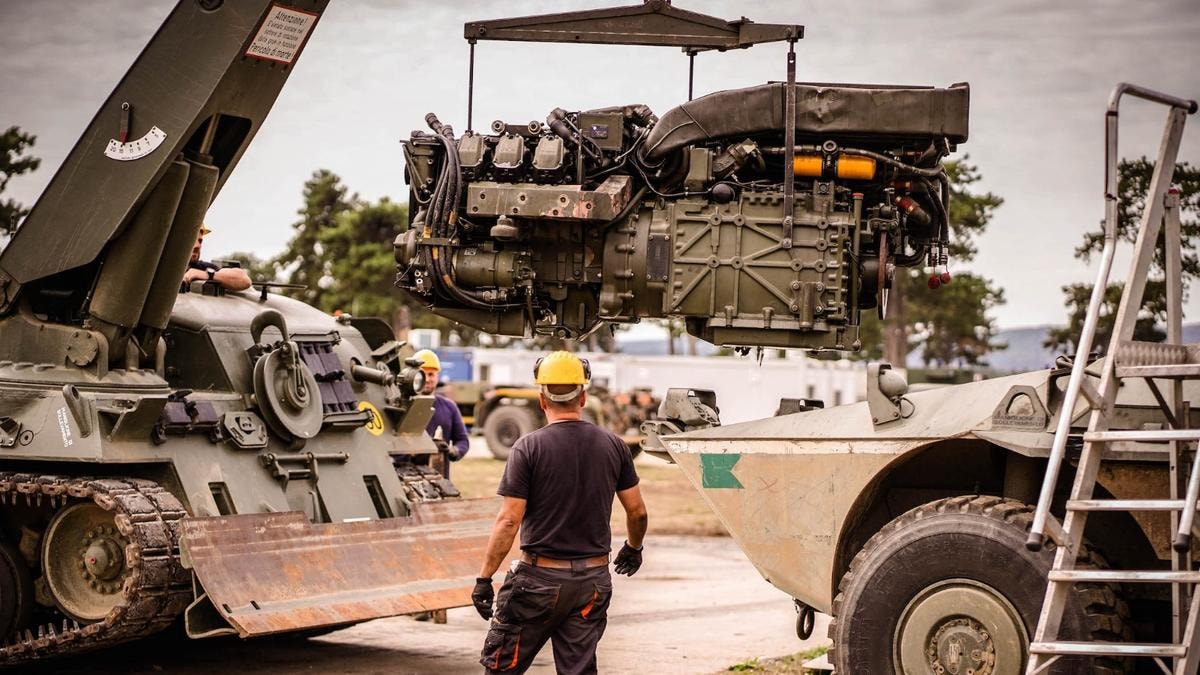 Il piano della Nato per la difesa: le contromisure e gli investimenti per respingere droni, cyberattacchi e sabotaggi