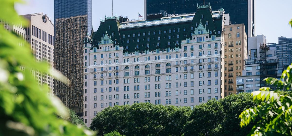 L’albergo di Nine Perfect Strangers esiste davvero ed è in buona compagnia. Ecco i 10 destination hotel da White Lotus a Sex & the City 