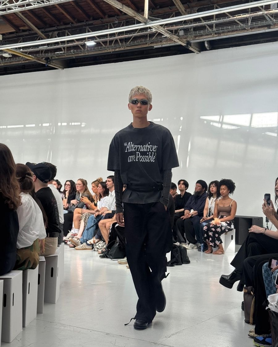 Un look Études Studio s-s 2026 (ph Donato D'Aprile)