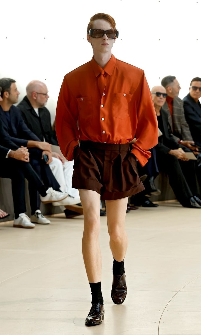 Un look Saint Laurent spring-summer 2026 (ph Francesc Ten/MFF)