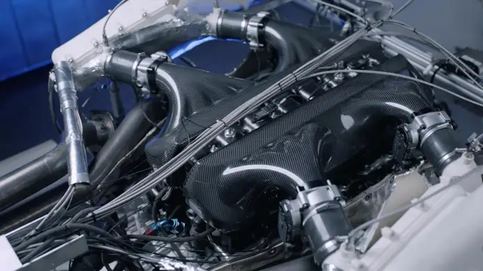 Bugatti Tourbillon: il sogno del V16 aspirato è diventato realtà