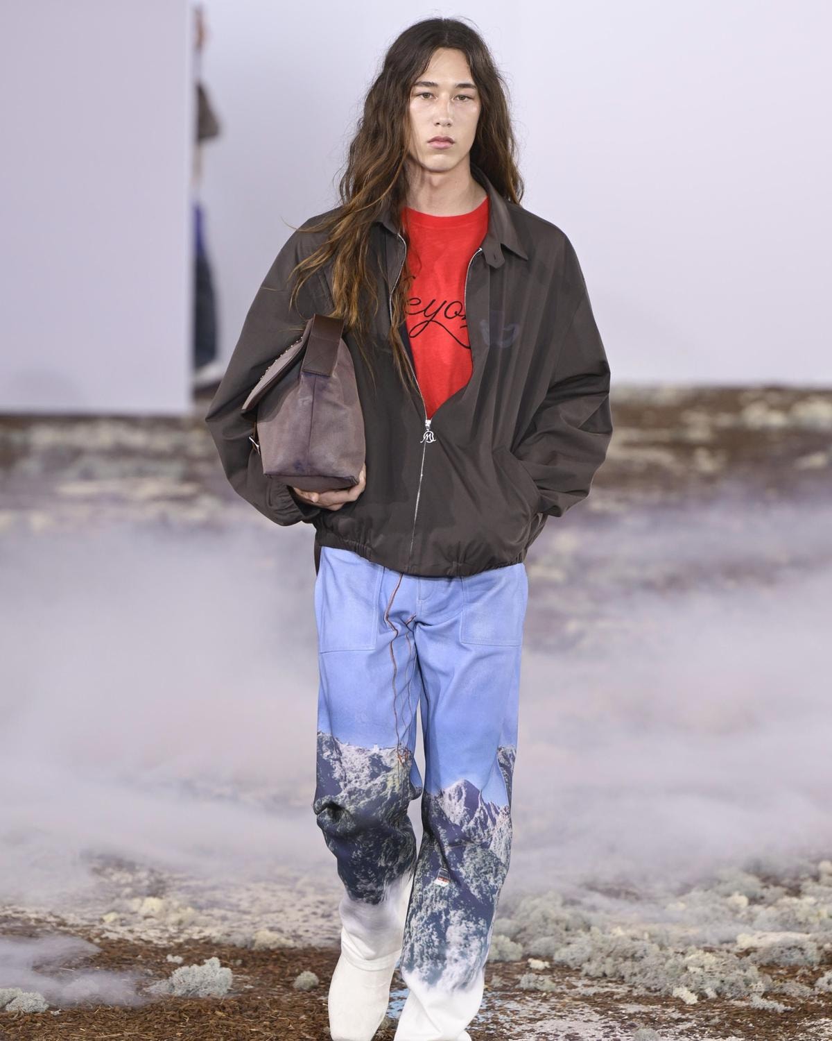 Un look Bluemarble spring-summer 2026 (ph Francesc Ten/MFF)