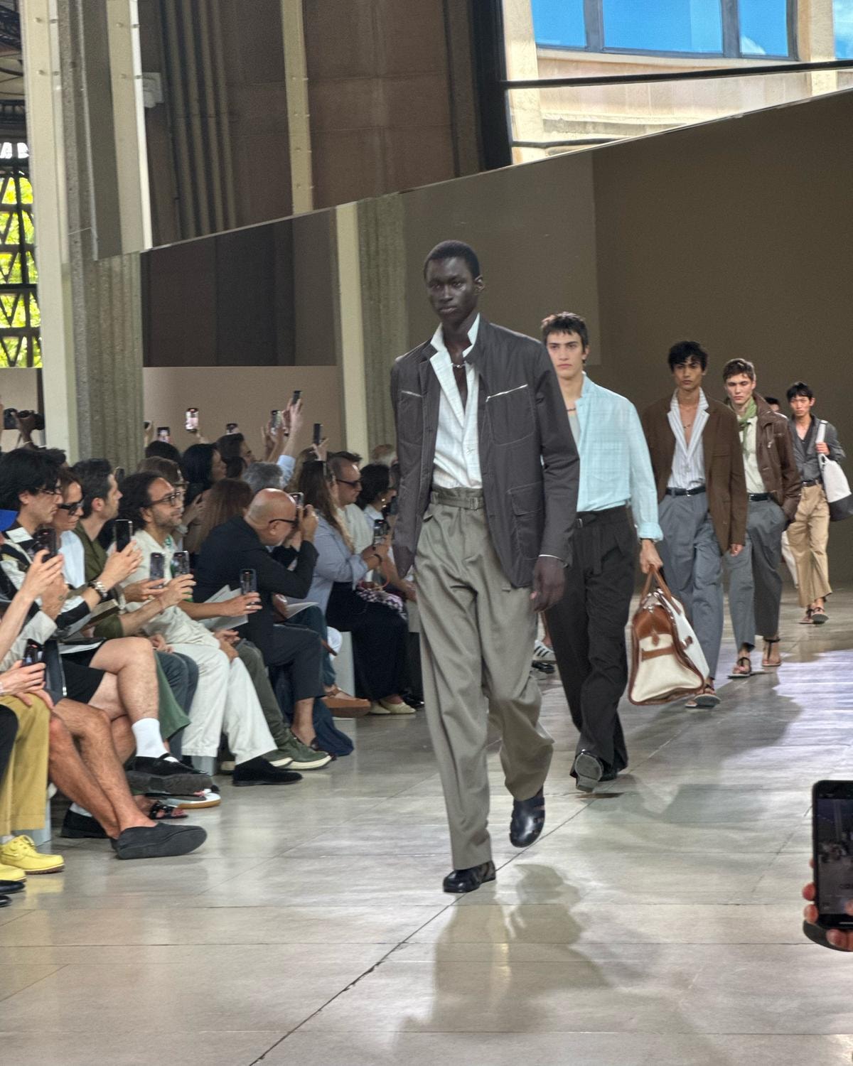 Il finale della sfilata Hermès spring-summer 2026 (ph. Stefano Roncato)