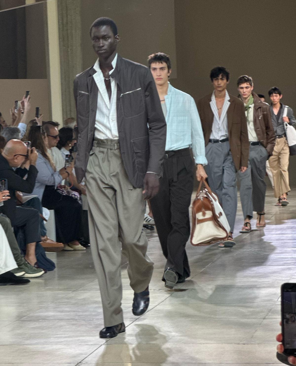 Il finale della sfilata Hermès spring-summer 2026 (ph. Stefano Roncato)
