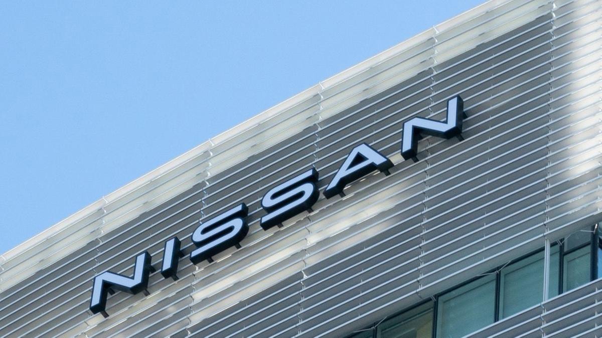 Auto, Nissan è ancora in crisi e chiede di ritardare i pagamenti ai fornitori per migliorare la liquidità