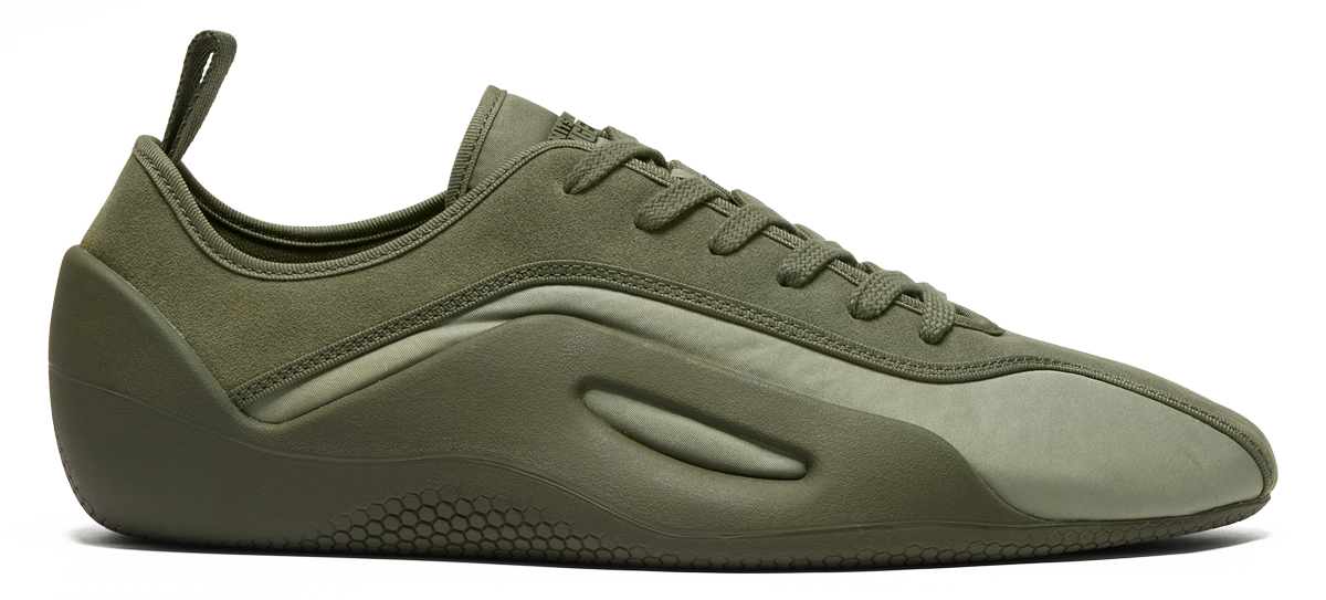 Le 5 sneakers più cool dell’estate 2025 tra icone rivisitate e nuove collaborazioni di stile