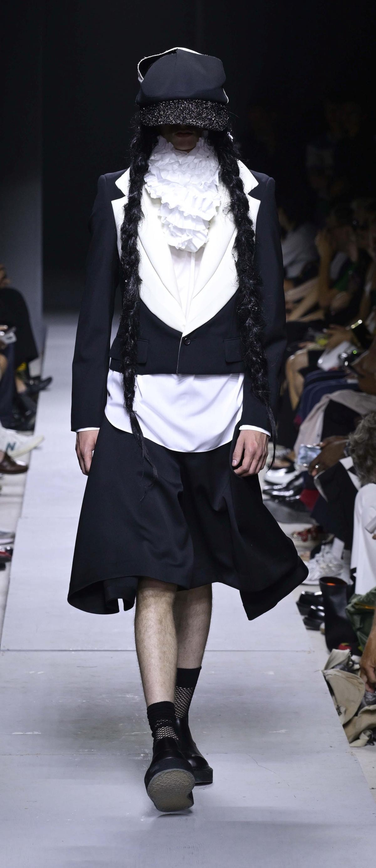 Un look Comme des garçons spring-summer 2026 (ph Francesc Ten/MFF)