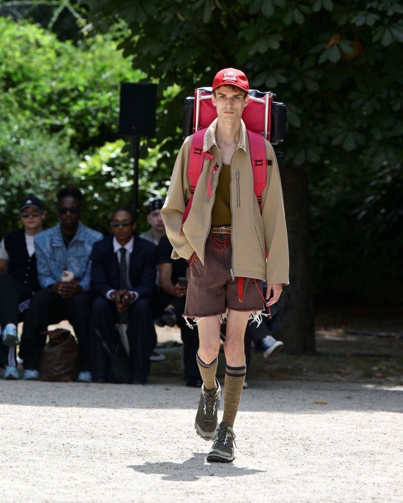 Una proposta White mountaineering primavera-estate 2026 (ph Francesc Ten/MFF)