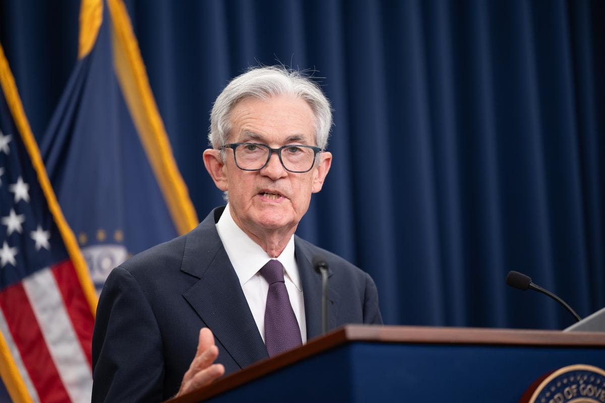Powell (Fed): non bado agli attacchi di Trump. Senza dazi avremmo già tagliato i tassi, debito Usa insostenibile