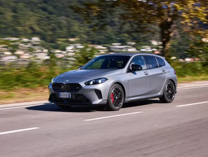 Mini belve da 500 cavalli: le city car diventano cattivissime e super sportive